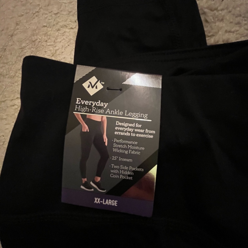 Black high rise Ankle Leggings